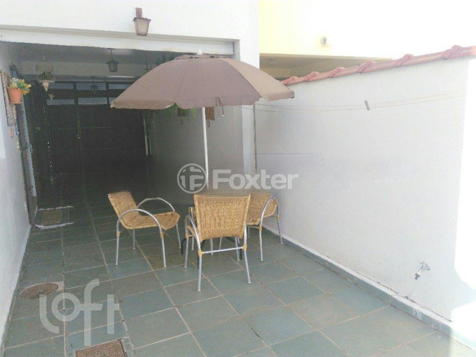 Casa à venda com 3 quartos, 300m² - Foto 38