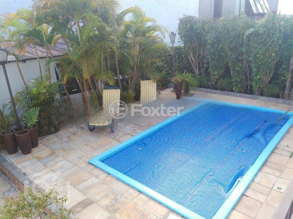 Casa à venda com 3 quartos, 300m² - Foto 40