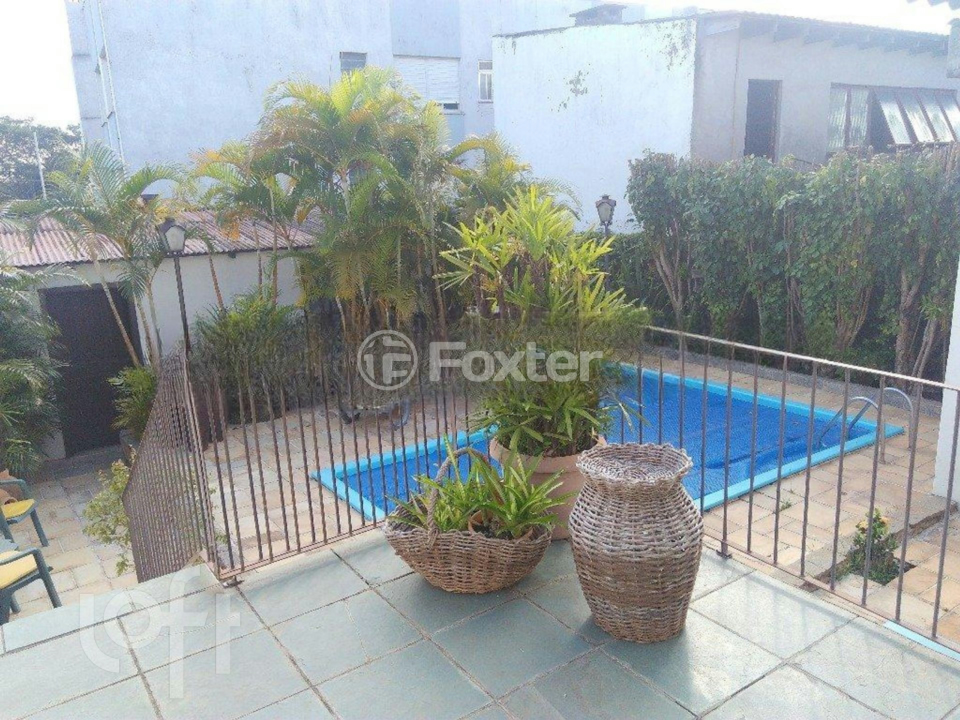 Casa à venda com 3 quartos, 300m² - Foto 39