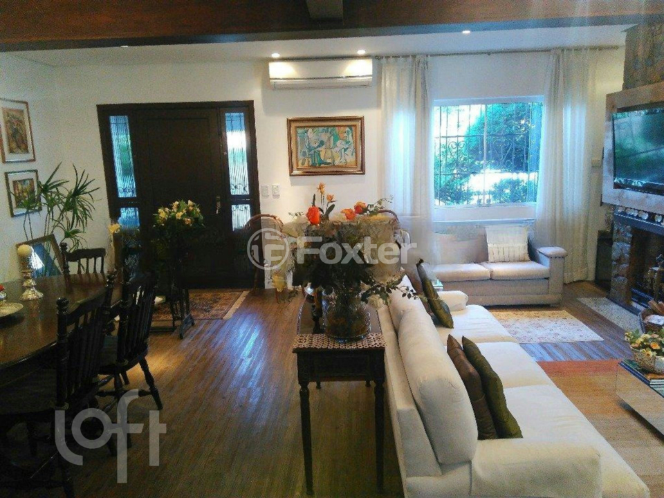 Casa à venda com 3 quartos, 300m² - Foto 13