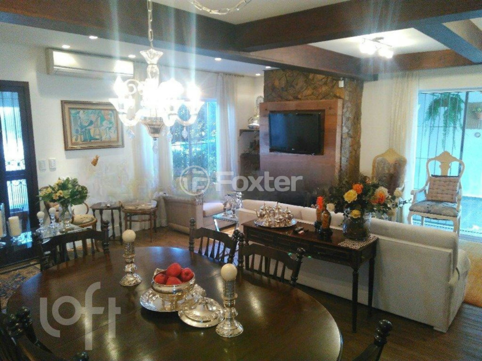 Casa à venda com 3 quartos, 300m² - Foto 10