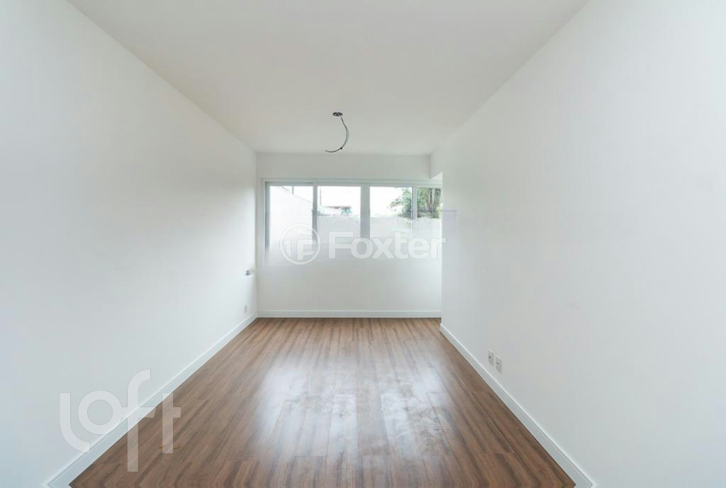 Apartamento à venda com 2 quartos, 67m² - Foto 1