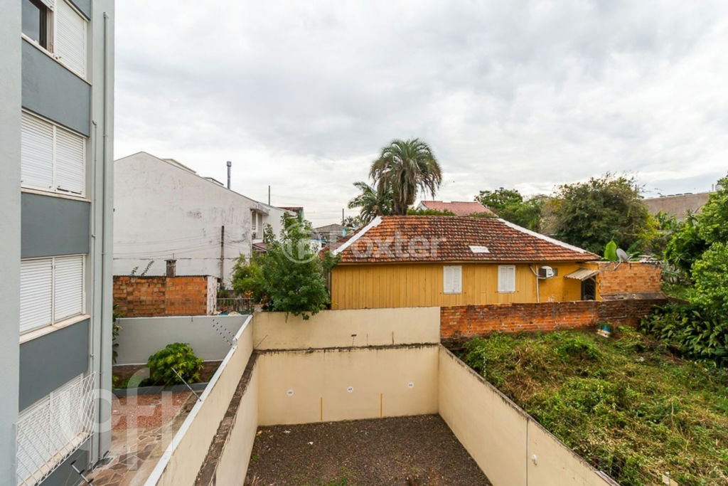Apartamento à venda com 2 quartos, 67m² - Foto 17