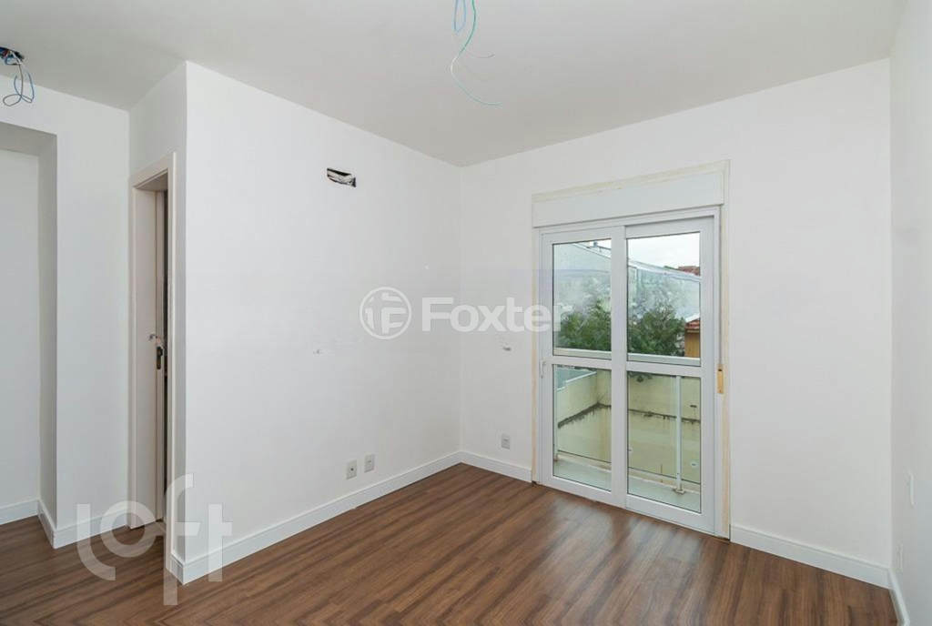 Apartamento à venda com 2 quartos, 67m² - Foto 4