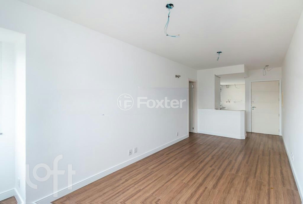 Apartamento à venda com 2 quartos, 67m² - Foto 2