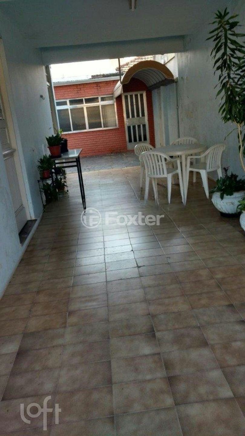 Casa à venda com 3 quartos, 212m² - Foto 3