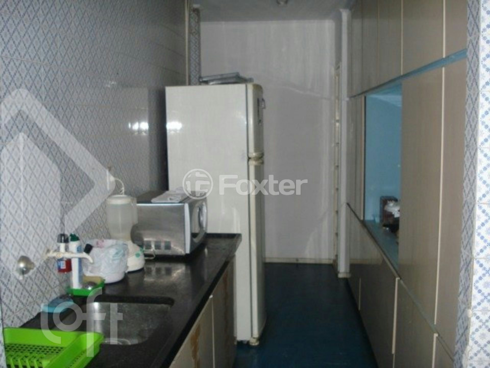 Apartamento à venda com 3 quartos, 95m² - Foto 13