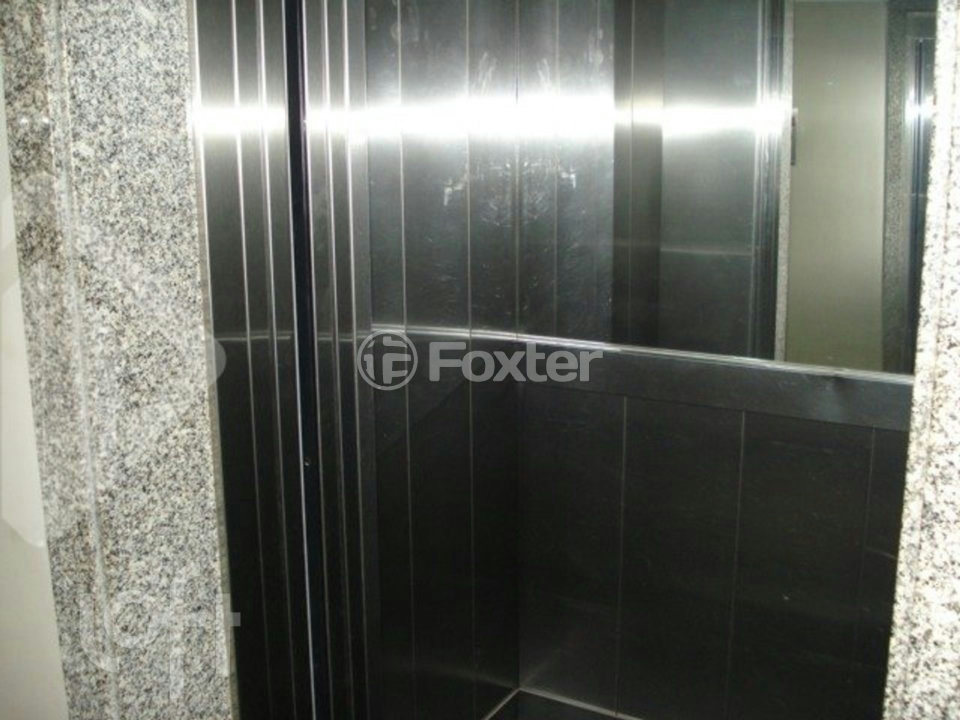 Apartamento à venda com 3 quartos, 95m² - Foto 21