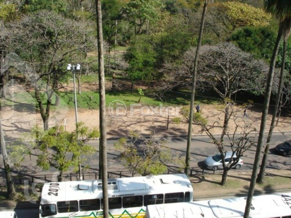Apartamento à venda com 3 quartos, 95m² - Foto 19