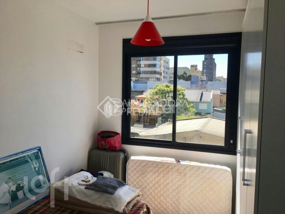 Apartamento à venda com 2 quartos, 63m² - Foto 2