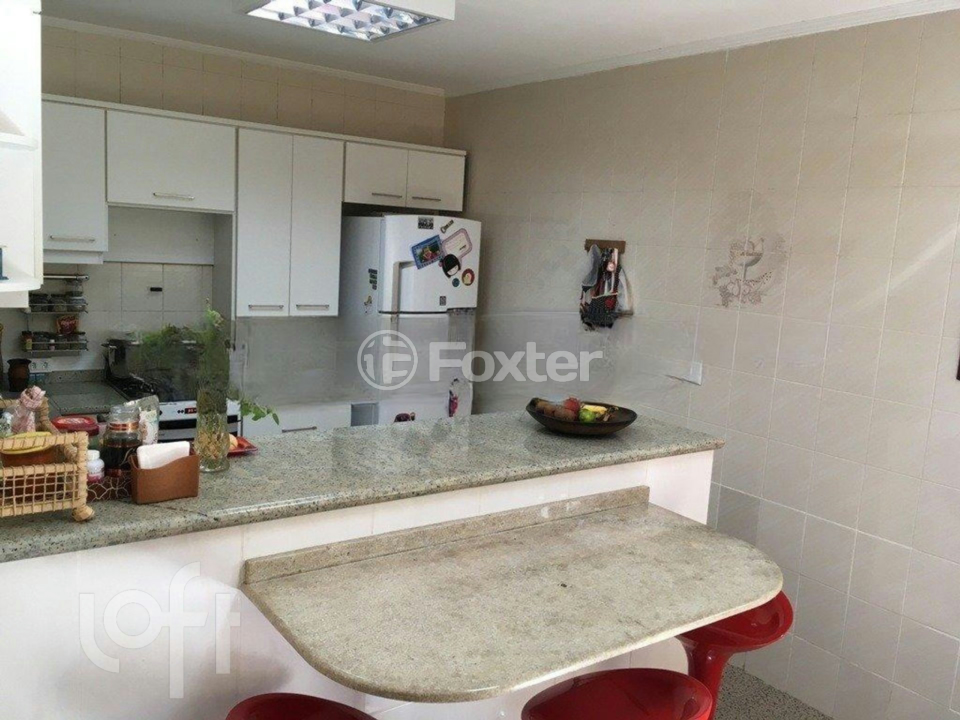 Casa à venda com 4 quartos, 271m² - Foto 9