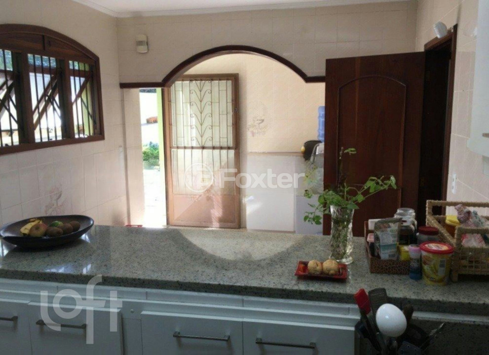 Casa à venda com 4 quartos, 271m² - Foto 10