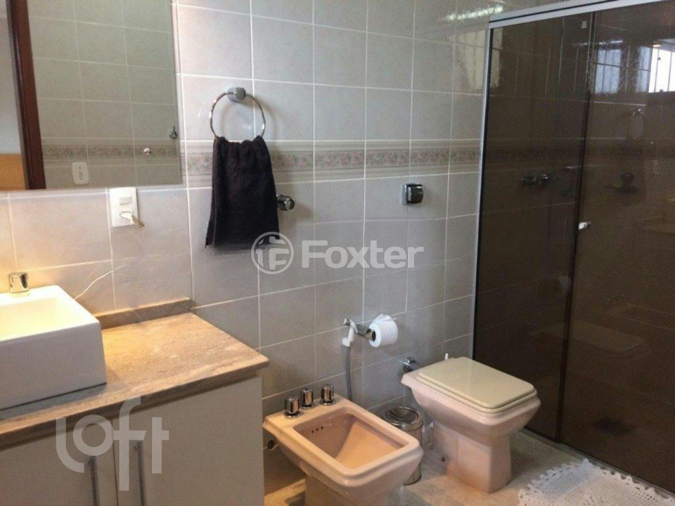 Casa à venda com 4 quartos, 271m² - Foto 15
