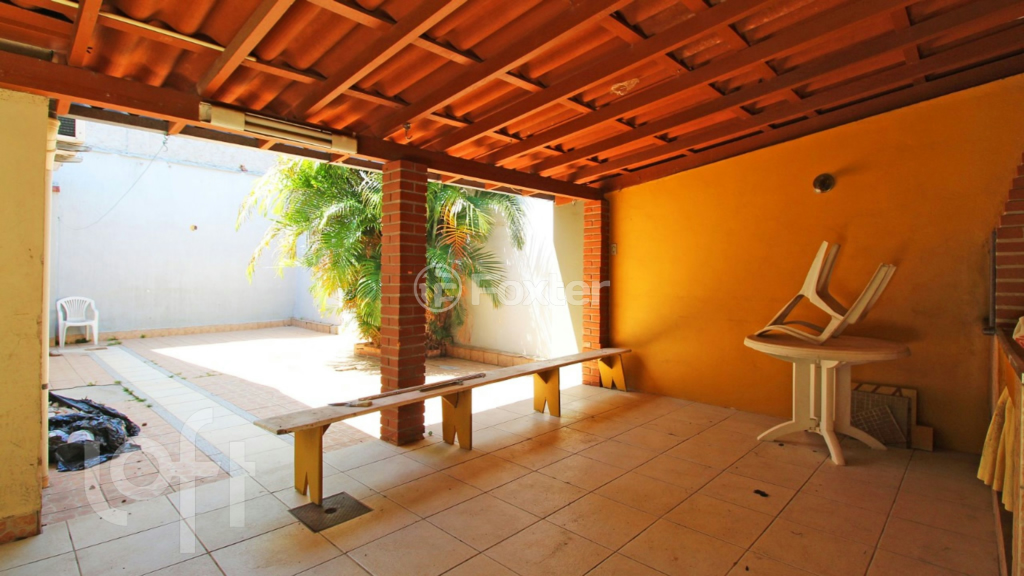 Casa à venda com 4 quartos, 217m² - Foto 31
