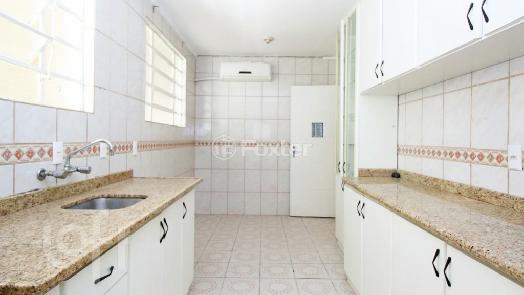 Casa à venda com 4 quartos, 217m² - Foto 20