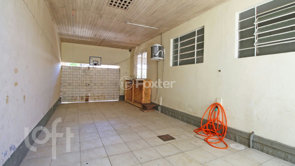 Casa à venda com 4 quartos, 217m² - Foto 28