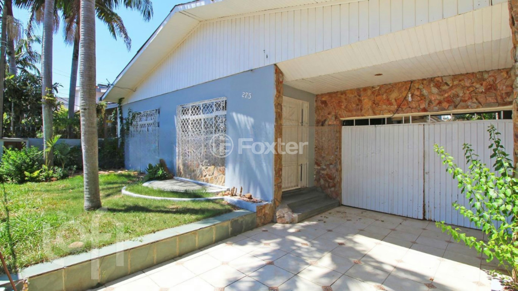Casa à venda com 4 quartos, 217m² - Foto 2
