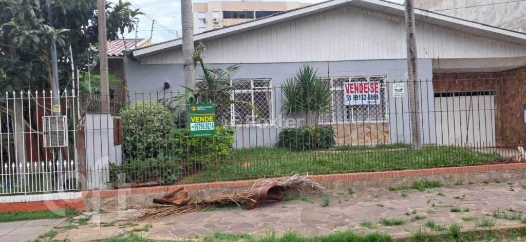 Casa à venda com 4 quartos, 217m² - Foto 35