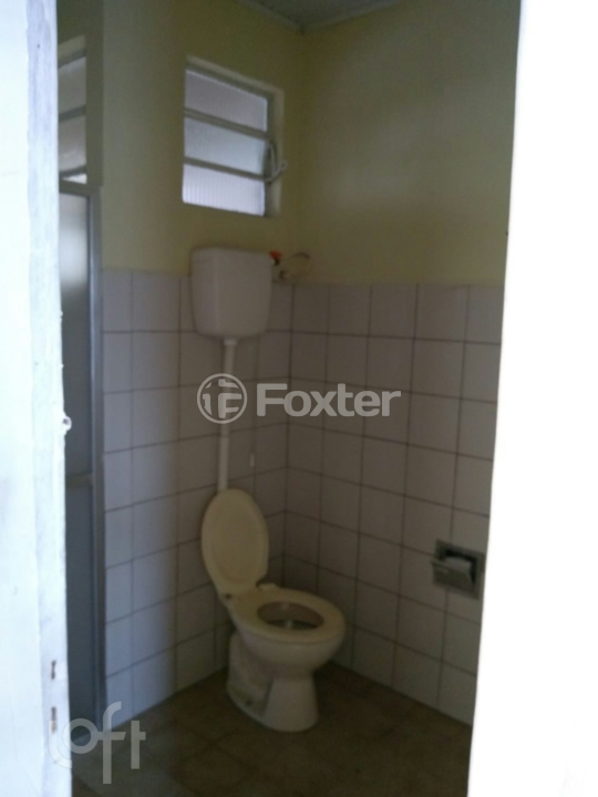 Casa à venda com 2 quartos, 60m² - Foto 24