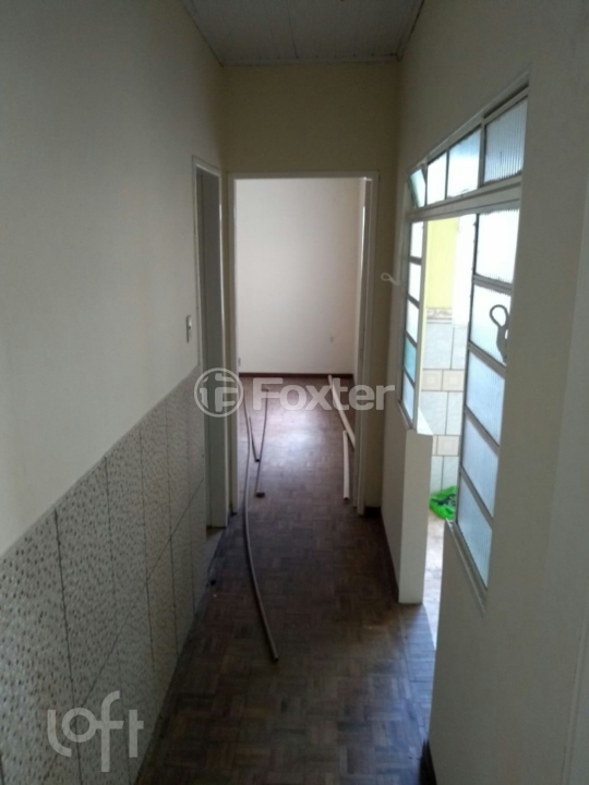 Casa à venda com 2 quartos, 60m² - Foto 21