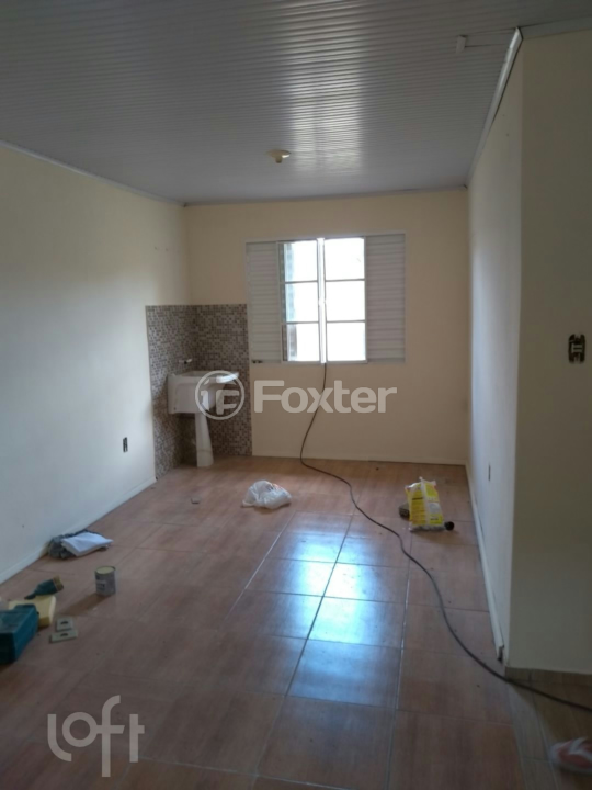 Casa à venda com 2 quartos, 60m² - Foto 8