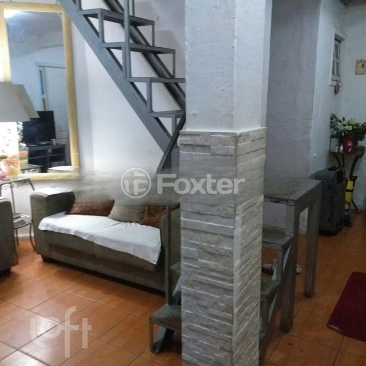 Casa à venda com 3 quartos, 110m² - Foto 1