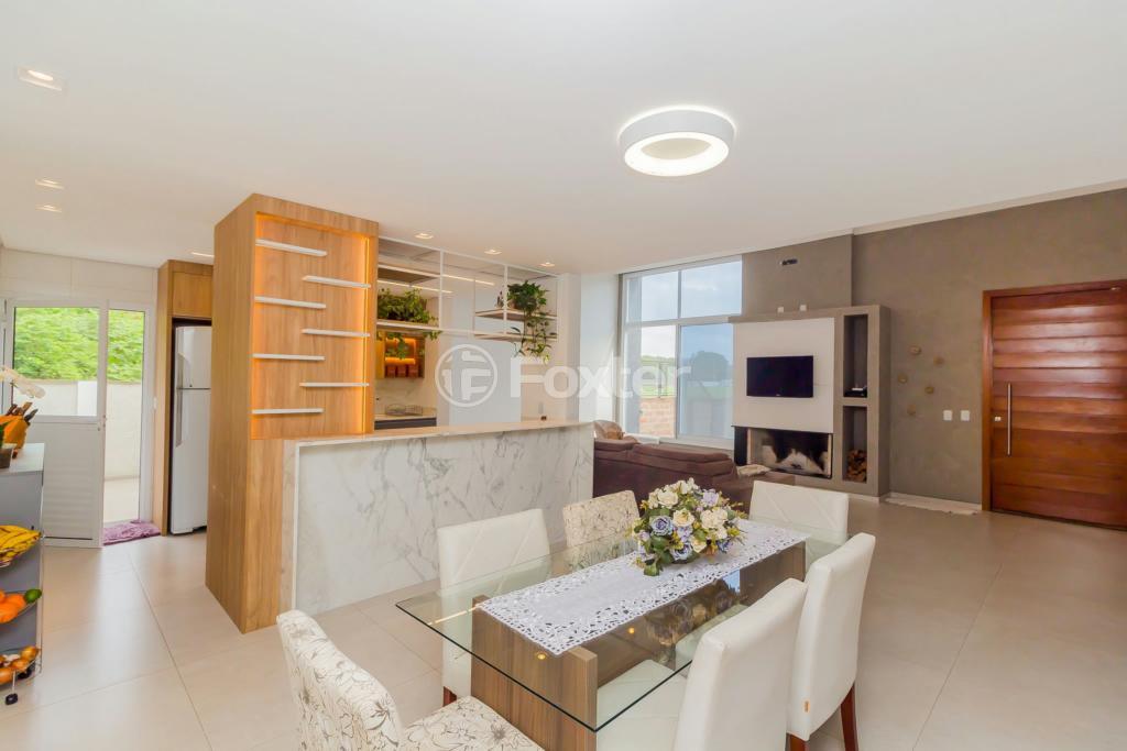Casa à venda com 3 quartos, 155m² - Foto 4