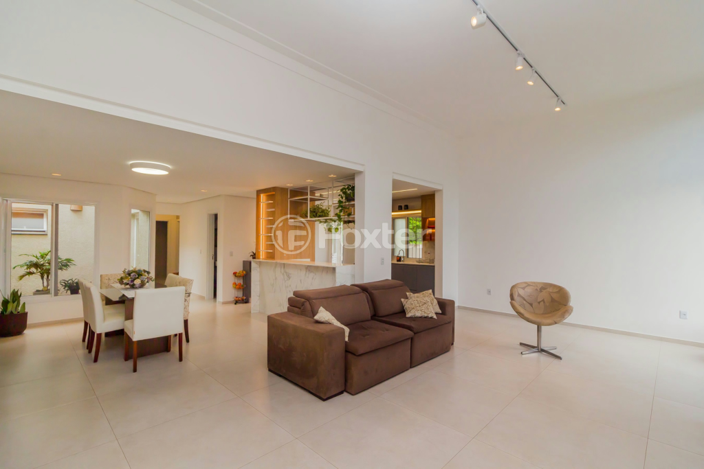Casa à venda com 3 quartos, 155m² - Foto 9