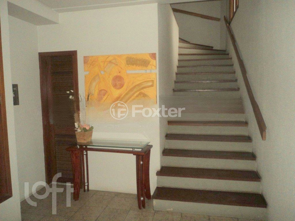 Apartamento à venda com 2 quartos, 69m² - Foto 4