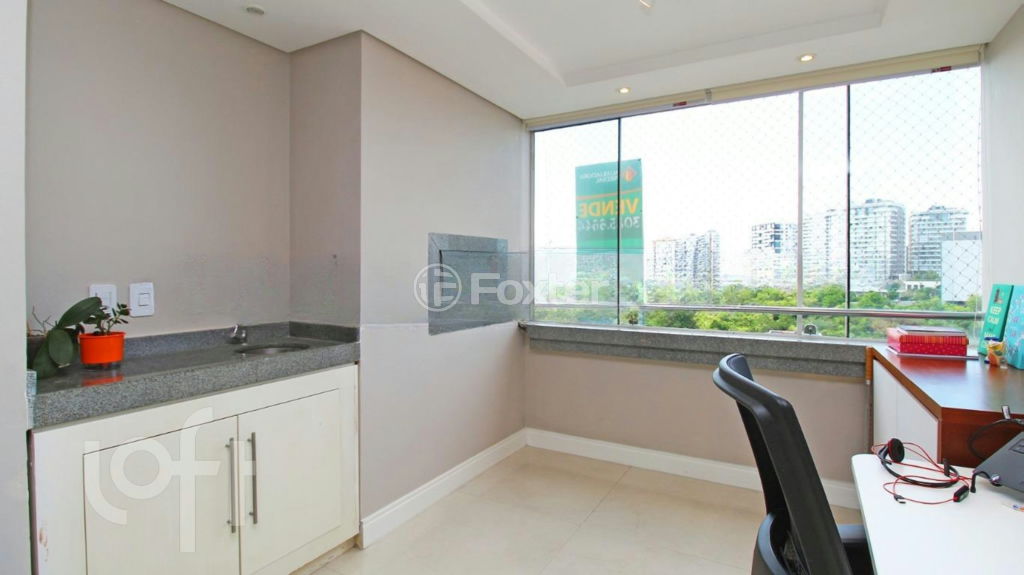 Apartamento à venda com 3 quartos, 113m² - Foto 2