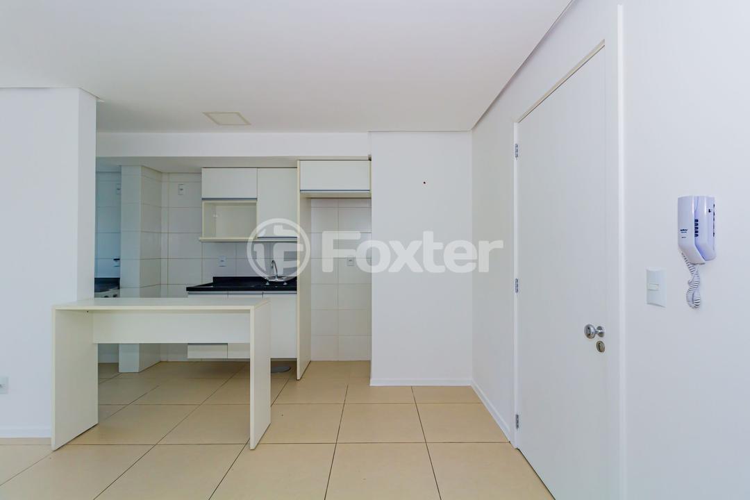 Apartamento à venda com 1 quarto, 38m² - Foto 7