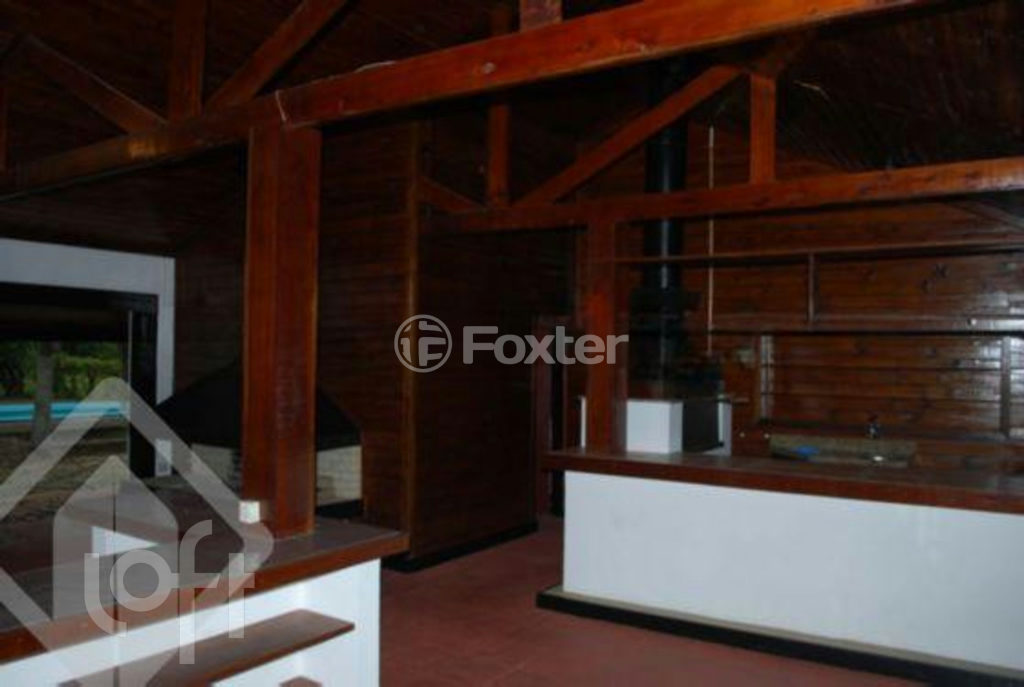 Casa à venda com 3 quartos, 130m² - Foto 11