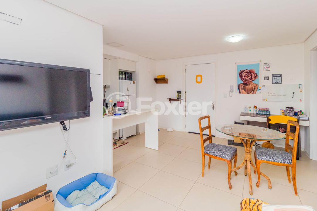Apartamento à venda com 1 quarto, 38m² - Foto 3