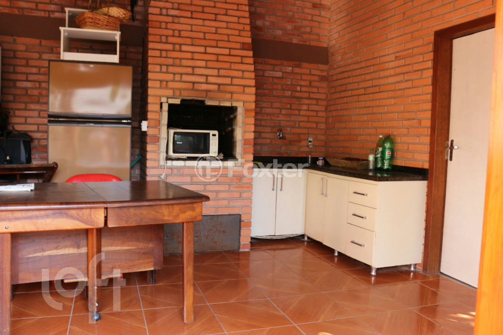 Casa à venda com 4 quartos, 260m² - Foto 12