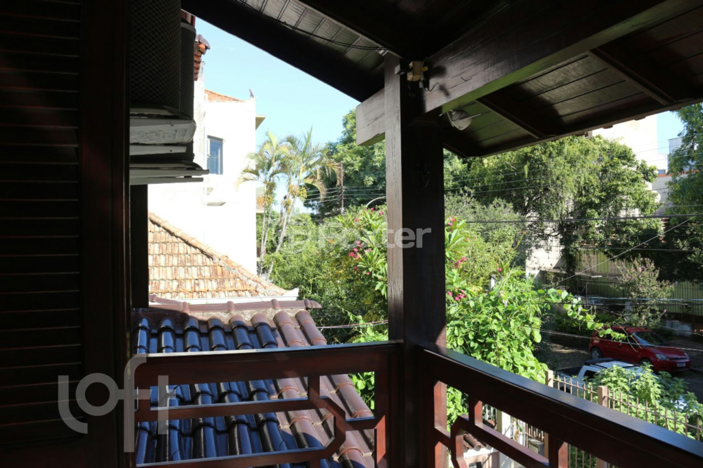 Casa à venda com 4 quartos, 260m² - Foto 6