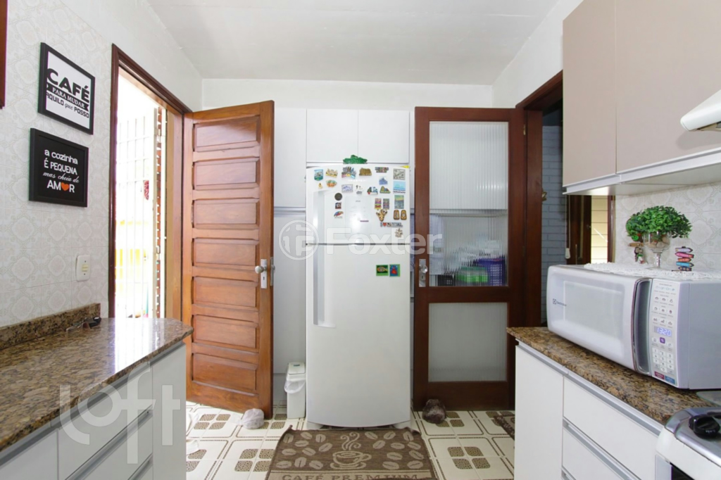 Casa à venda com 3 quartos, 214m² - Foto 21