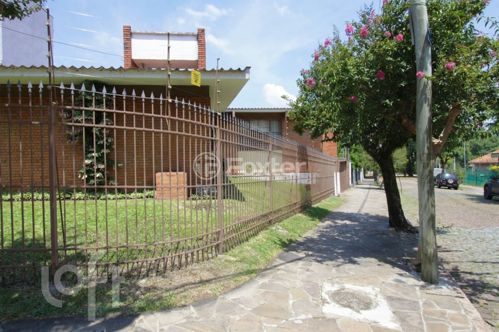 Casa à venda com 3 quartos, 214m² - Foto 35