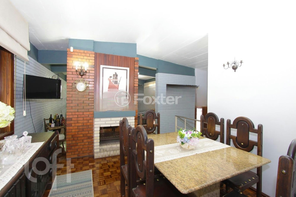 Casa à venda com 3 quartos, 214m² - Foto 5