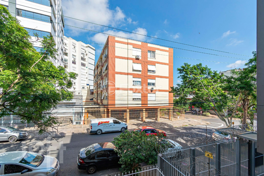 Apartamento à venda com 3 quartos, 82m² - Foto 26