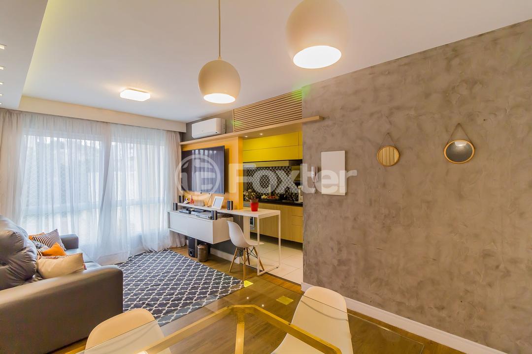 Apartamento à venda com 2 quartos, 69m² - Foto 1