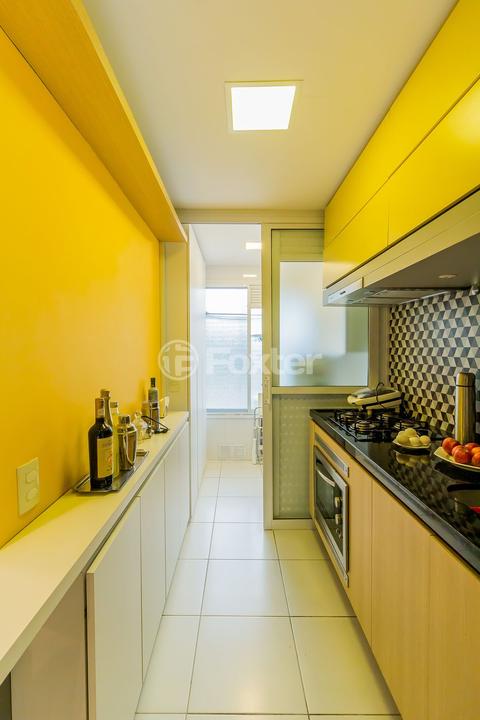 Apartamento à venda com 2 quartos, 69m² - Foto 24