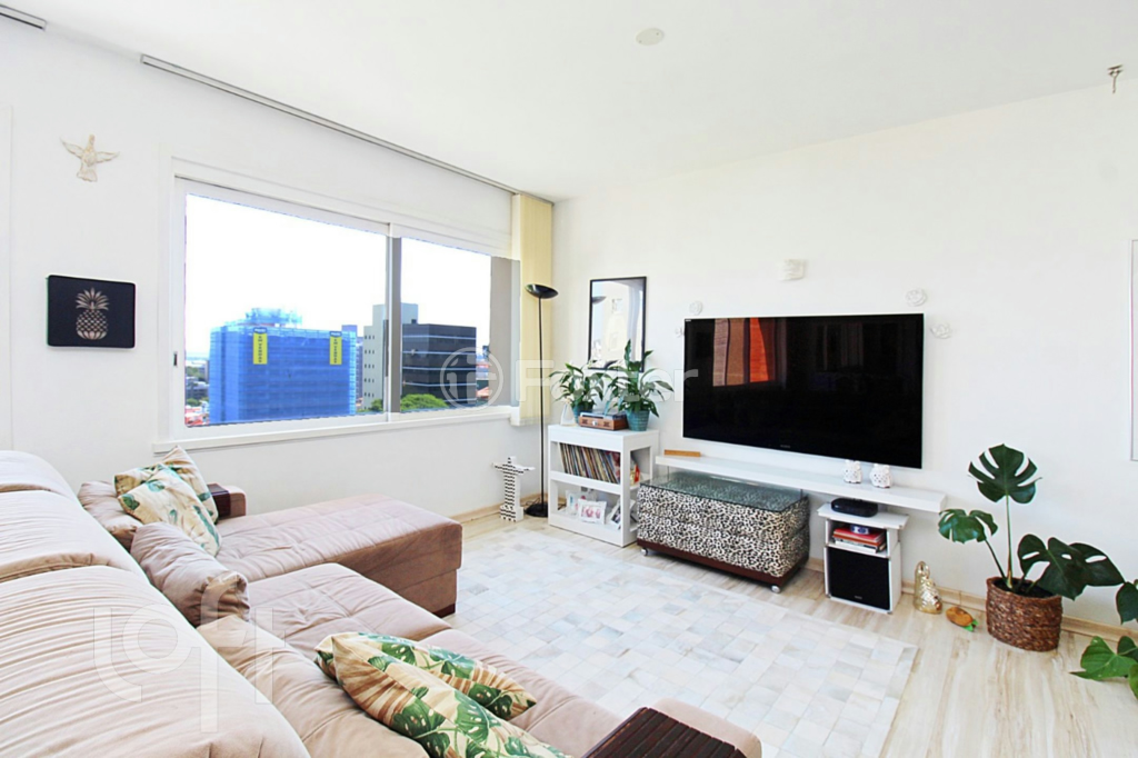 Apartamento à venda com 3 quartos, 117m² - Foto 2