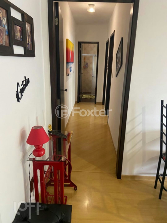 Apartamento à venda com 2 quartos, 65m² - Foto 4