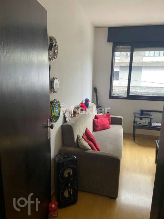 Apartamento à venda com 2 quartos, 65m² - Foto 1