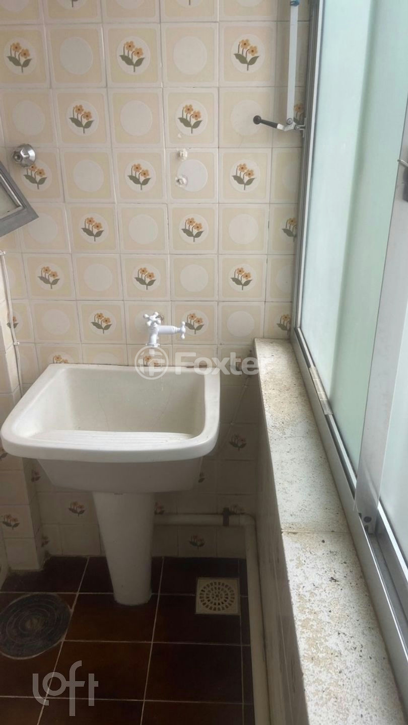 Apartamento à venda com 2 quartos, 65m² - Foto 12