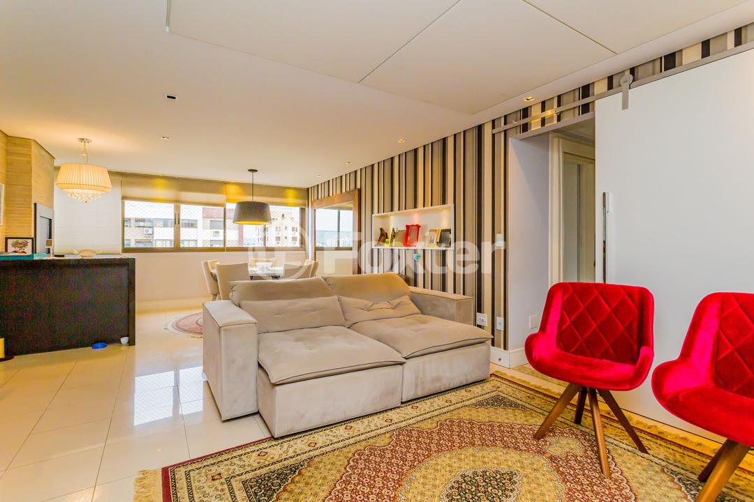 Apartamento à venda com 3 quartos, 94m² - Foto 2