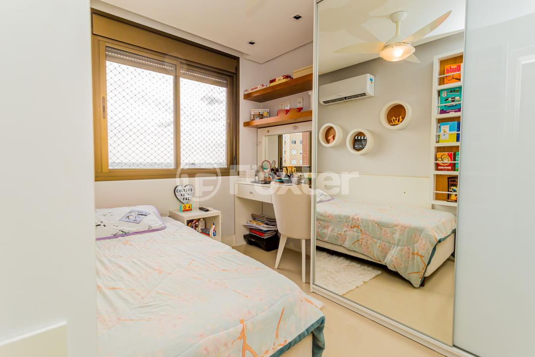 Apartamento à venda com 3 quartos, 94m² - Foto 19