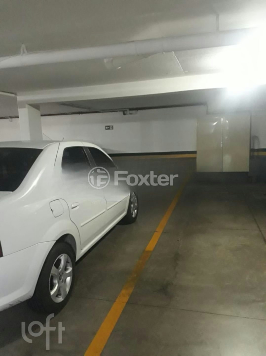 Apartamento à venda com 2 quartos, 67m² - Foto 30