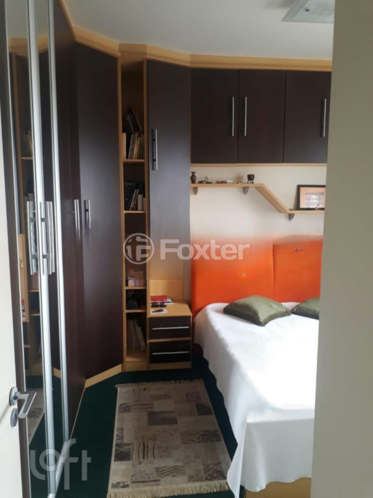 Apartamento à venda com 2 quartos, 67m² - Foto 17