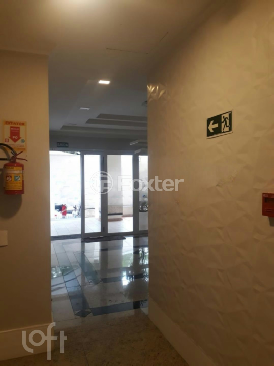 Apartamento à venda com 2 quartos, 67m² - Foto 8